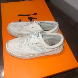 Tretorn White Sneakers with Green Accents